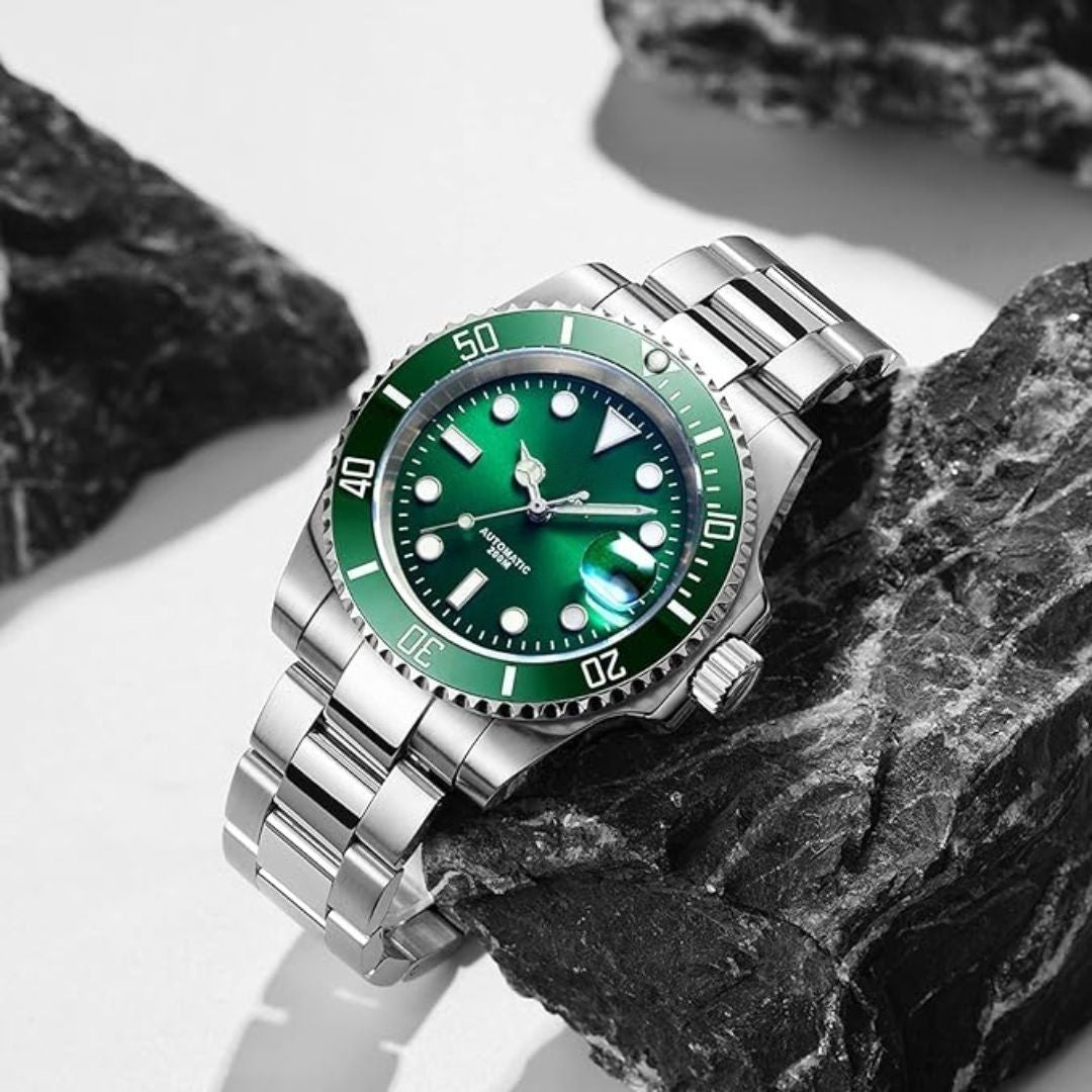 Hulk Watch with Oyster Band
